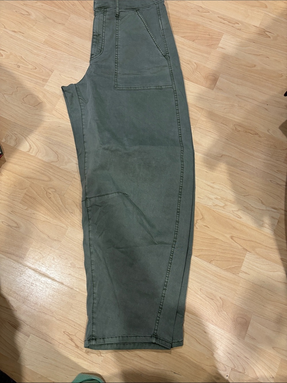 Women’s Gap Barrel pants Olive Green Utility Jeans